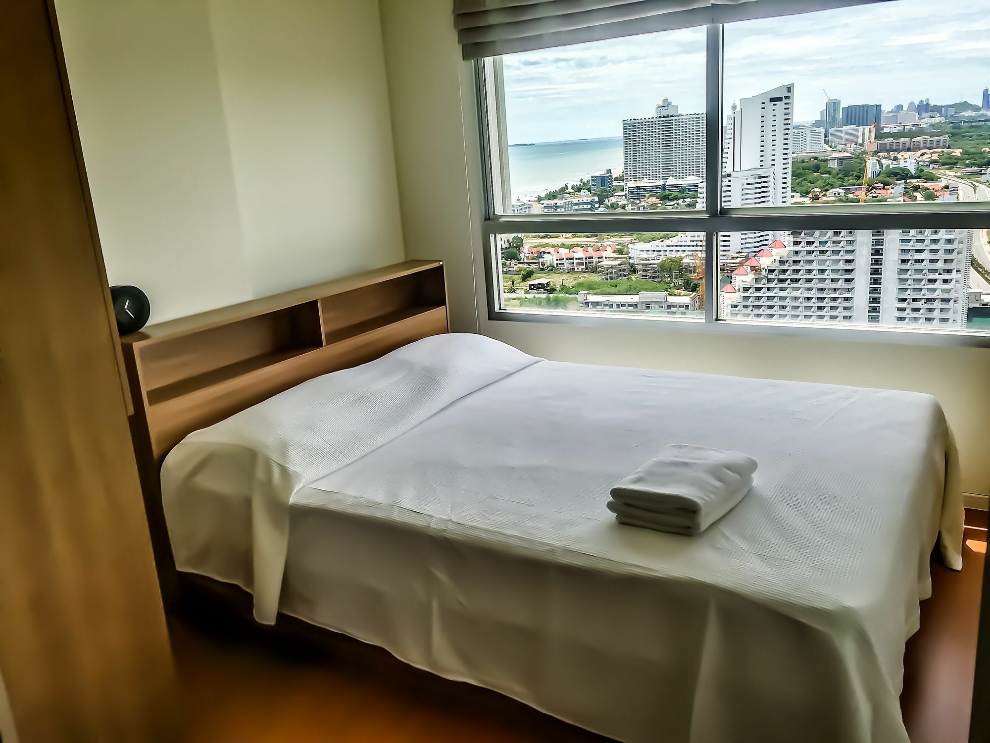 Lumpini Seaview Jomtien By Parikal Praia de Jomtien Exterior foto